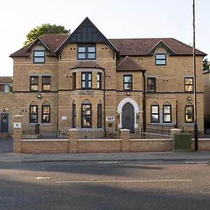 Dc, Stratford 3* London