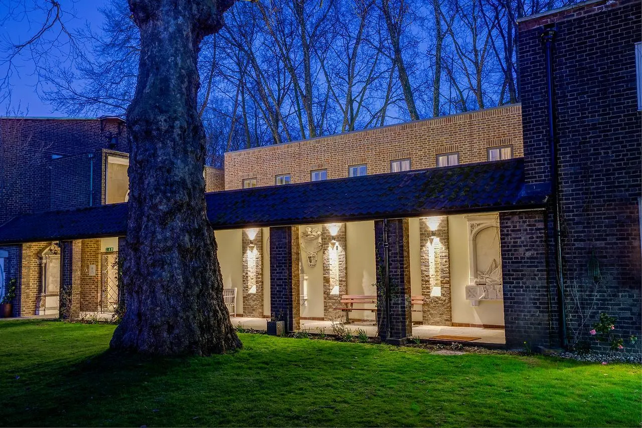 The Royal Foundation Of St Katharine London Hotel