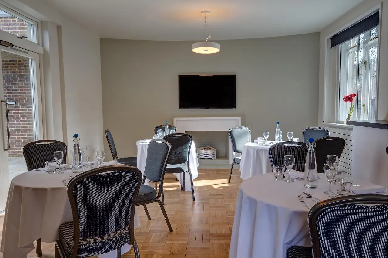 *** Hotel The Royal Foundation Of St Katharine London United Kingdom